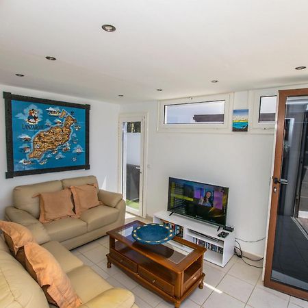 Villa Alegranza - Lh190 By Villas Now Ltd Плая Бланка Екстериор снимка