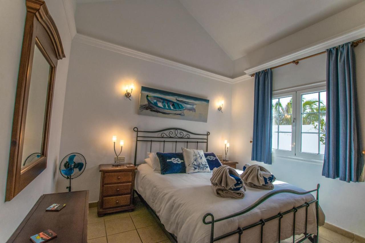 Villa Alegranza - Lh190 By Villas Now Ltd Плая Бланка Екстериор снимка