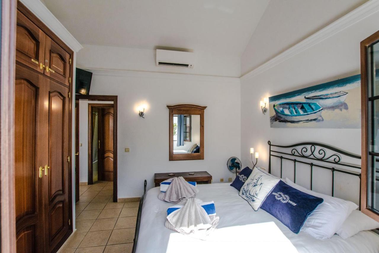 Villa Alegranza - Lh190 By Villas Now Ltd Плая Бланка Екстериор снимка